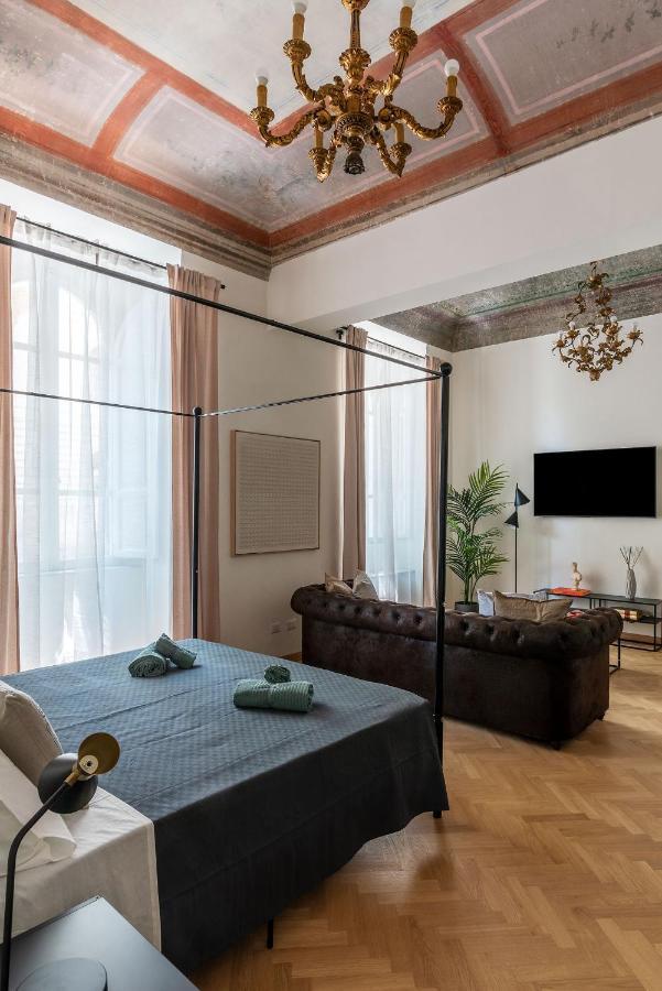 Apartment Castro Pretorio 3 - Fromhometorome *
