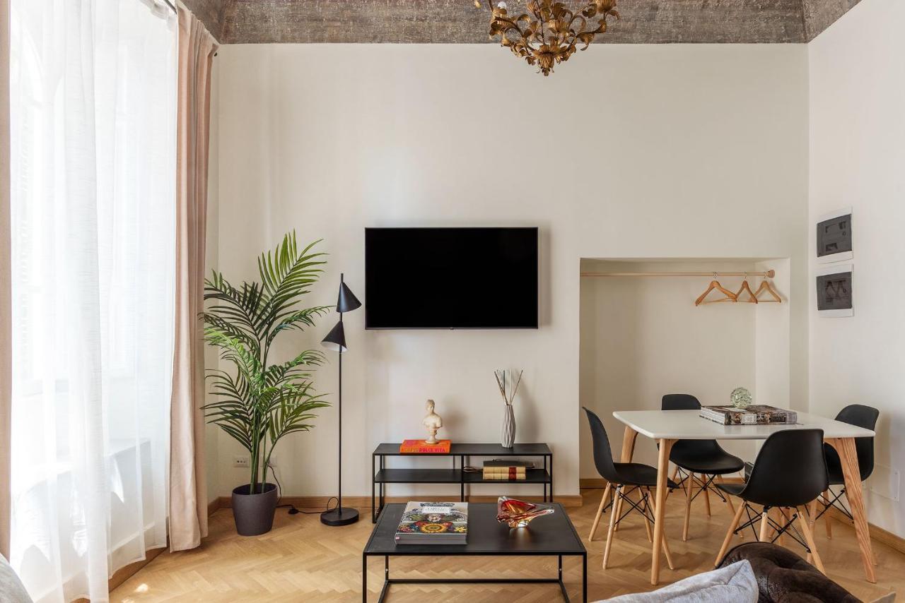 Apartment Castro Pretorio 3 - Fromhometorome
